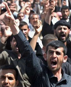 Angry crowd in Mideast